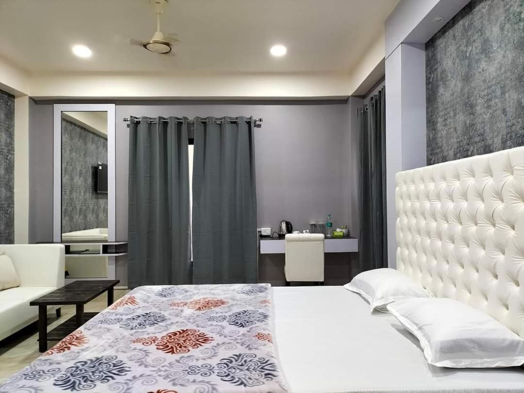 Radiant Club & Resort Imphal Dış mekan fotoğraf